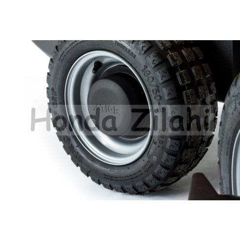 Stiga frontkaszás fűnyírótraktor Park 300 (Vágóasztal nélkül)