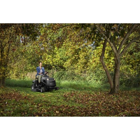 Alpina oldalkidobós fűnyírótraktor AT3 98 A ST 350