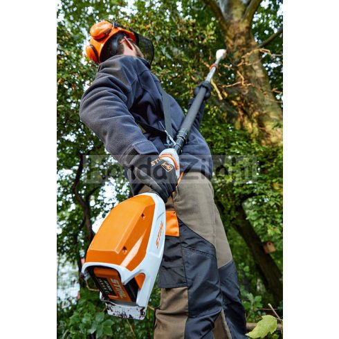 Stihl PRO akkumulátoros magassági ágnyeső HTA 86 (akku és töltő nélkül)