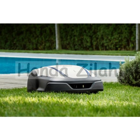 Honda robotfűnyíró HRM 4000 Live